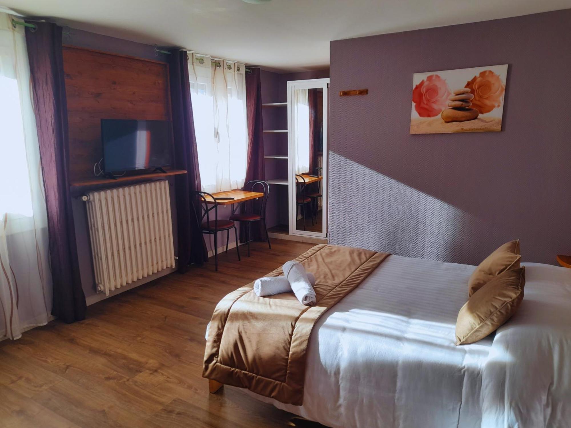 Le Catalan - Hotel Et Appartements Mont-Louis Exterior foto